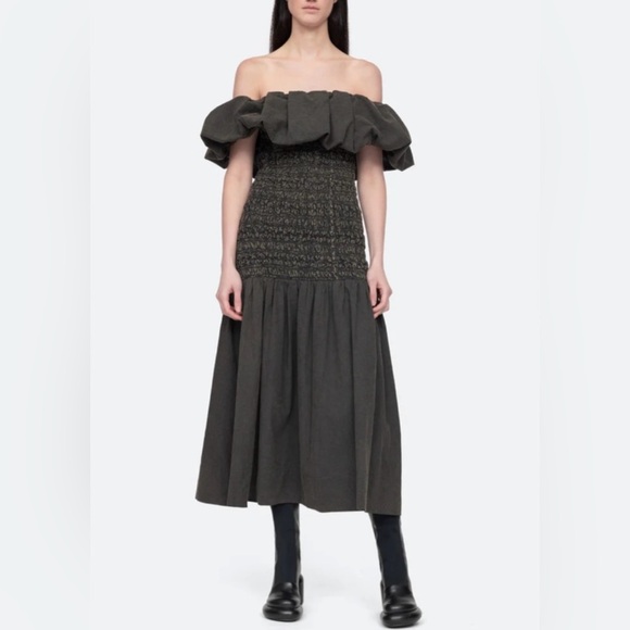Sea New York Dresses & Skirts - Sea New York Off-Shoulder Midi Dressl